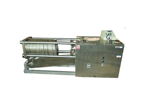 不銹鋼材質(zhì)全自動(dòng)臥式液壓榨油機(jī)DLW-100DS,自動(dòng)壓榨退榨，古法榨油機(jī)